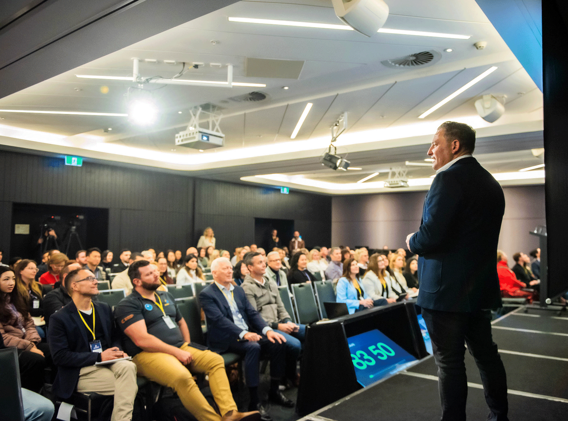 AI Keynotes that compel audiences to action